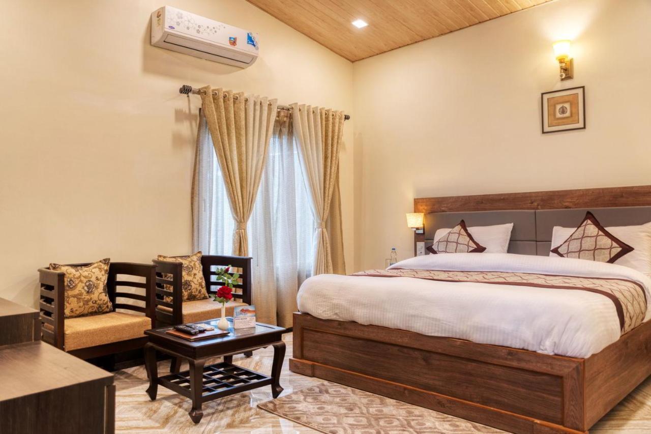 The Walnut Creek Otel Bhīm Tāl Dış mekan fotoğraf