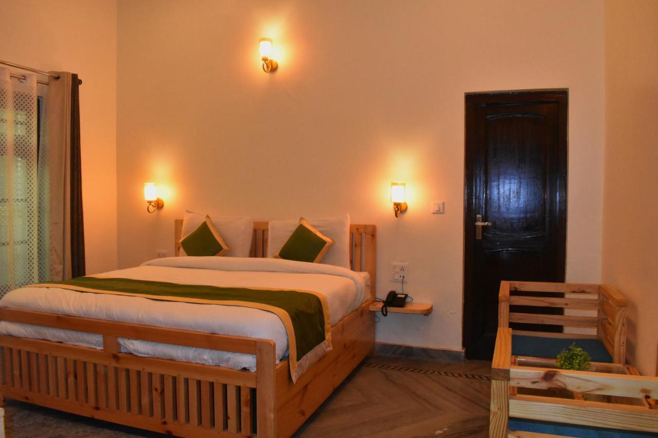 The Walnut Creek Otel Bhīm Tāl Dış mekan fotoğraf