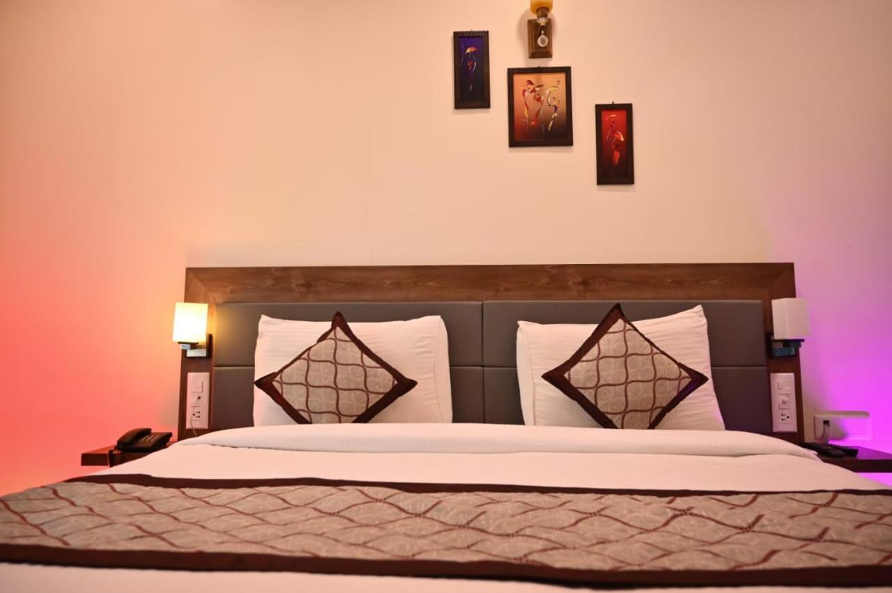 The Walnut Creek Otel Bhīm Tāl Dış mekan fotoğraf